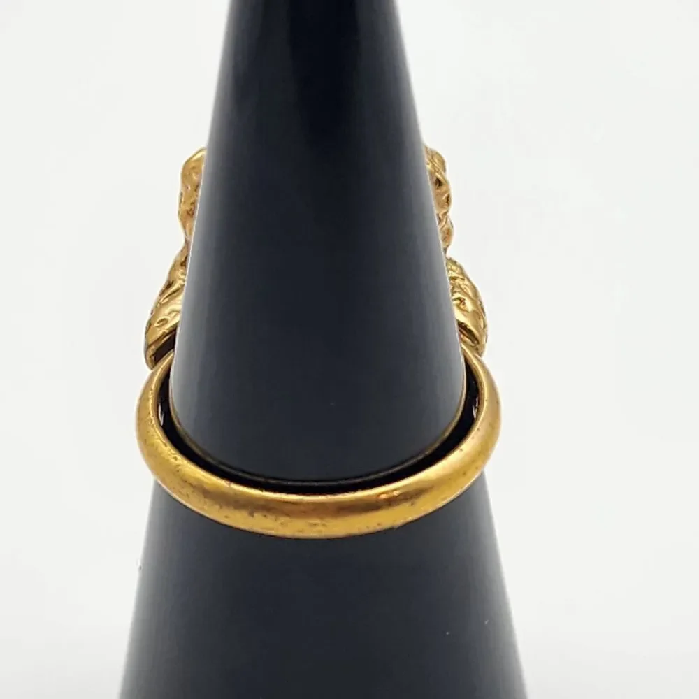 Vintage Sarah Coventry Gold Tone & Purple Glass Adjustable Ring